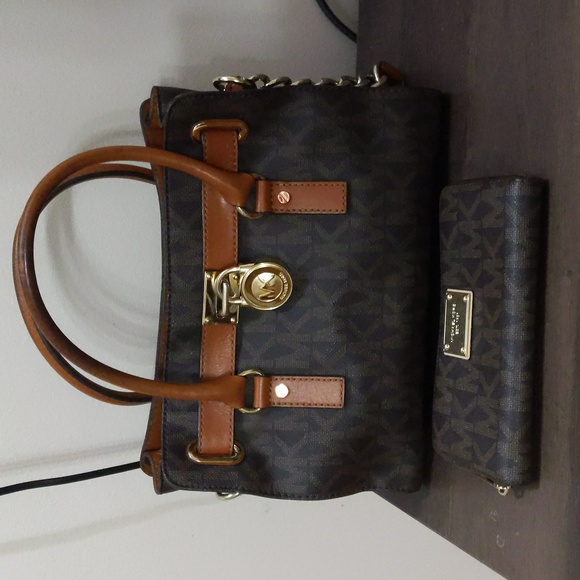 MICHAEL Michael Kors Handbags - Michael kors Hamilton purse and wallet